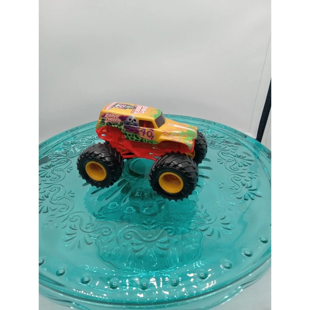 Monster Jam / Spinmaster monster jam
